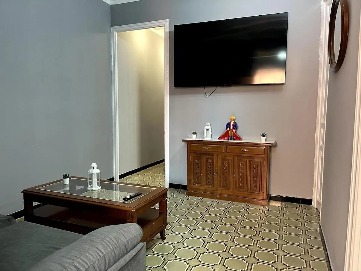 Apartment 4 Rooms Fira Barcelona 0*, L'Hospitalet de Llobregat