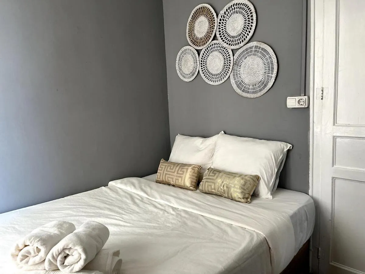 Apartment 4 Rooms Fira Barcelona  L'Hospitalet de Llobregat