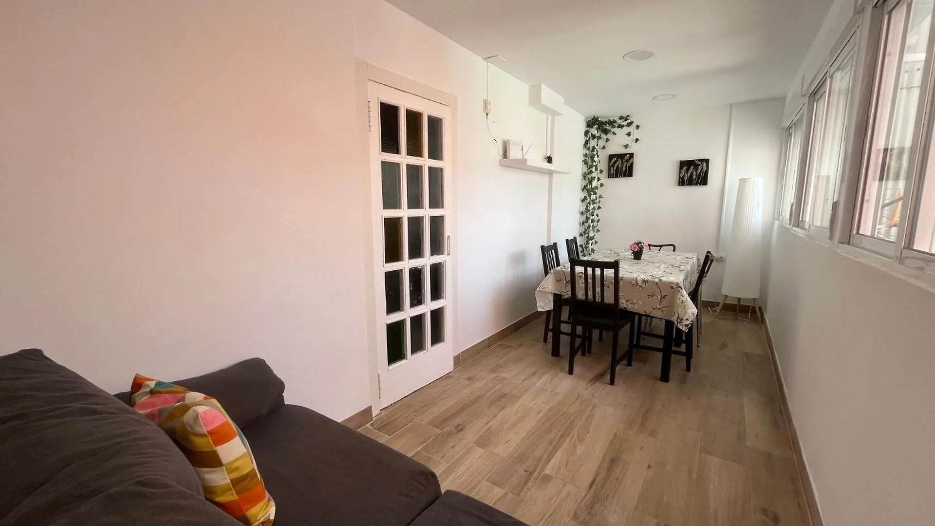 Apartment 4 Rooms Fira Barcelona L'Hospitalet de Llobregat 0*,  Spain